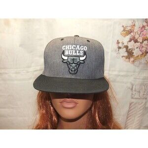 Chicago Bulls Hat Cap Snap Back Mitchell & Ness Gray NBA Basketball Unisex Heavy